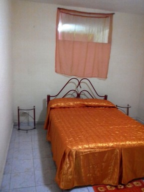 Apartamento de 3 habitaciones en venta en Guanabacoa, La Habana