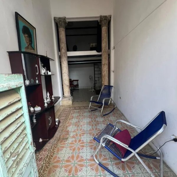Casa de 3 habitaciones en venta en Habana Vieja, La Habana