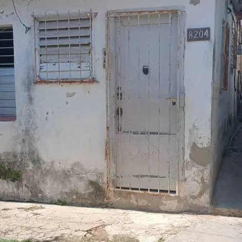 Casa de 1 habitación en venta en Ampliación Almendares, Playa, La Habana