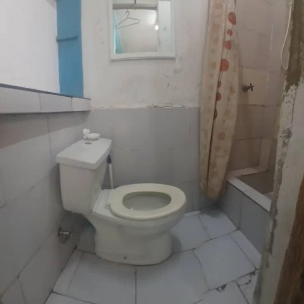 Casa de 1 habitación en venta en Ampliación Almendares, Playa, La Habana - 5