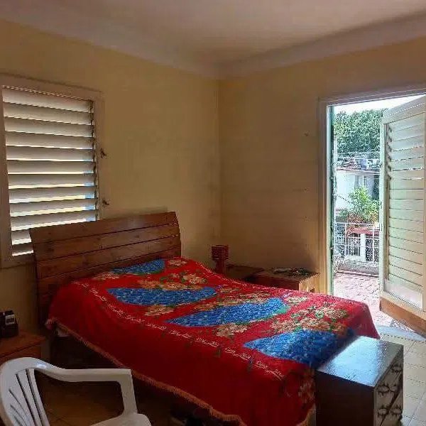 House with 4 bedrooms for sale in Sevillano, Diez de Octubre, La Habana