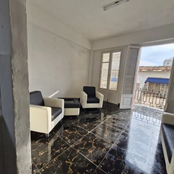 Apartamento de 2 habitaciones en venta en Centro Habana, La Habana