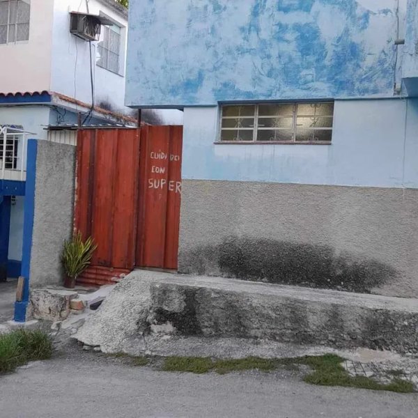 Duplex with 2 bedrooms for sale in Cotorro, La Habana - 3