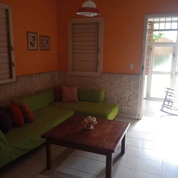 Casa de 5 habitaciones en venta en Casino Deportivo, Cerro, La Habana - 4