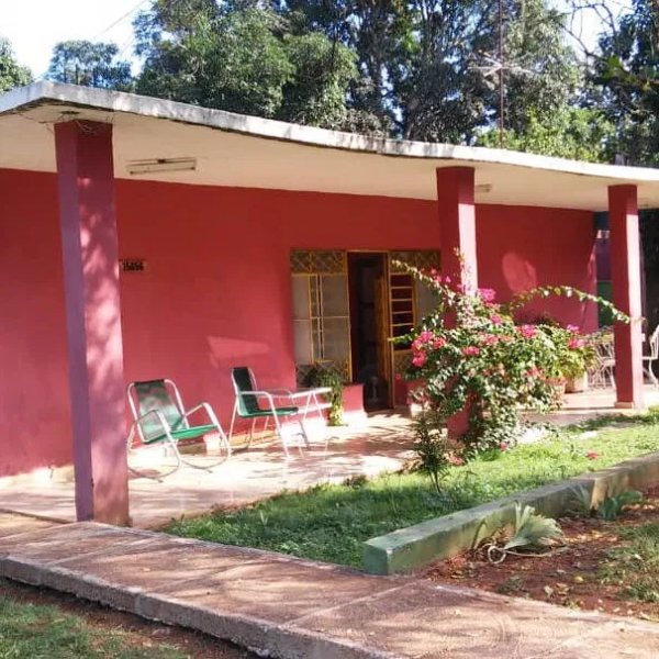 Casa de 3 habitaciones en venta en Mulgoba, Boyeros, La Habana