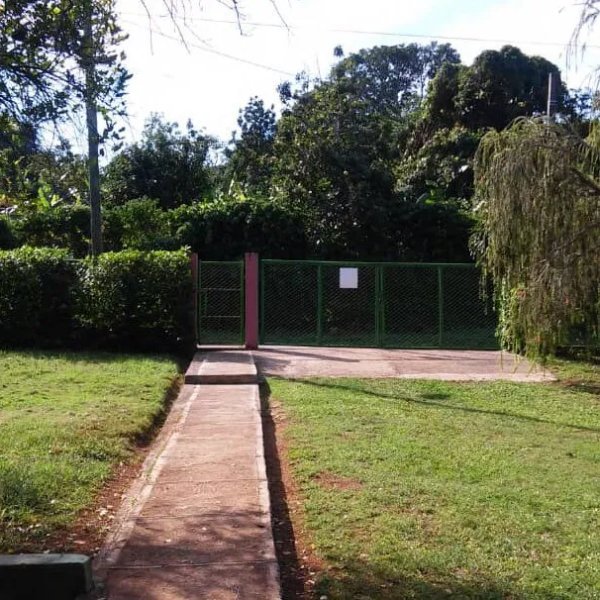 Casa de 3 habitaciones en venta en Mulgoba, Boyeros, La Habana - 5