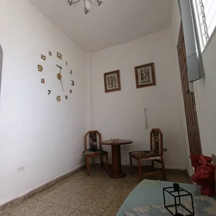 Casa de 2 habitaciones en venta en Cerro, La Habana