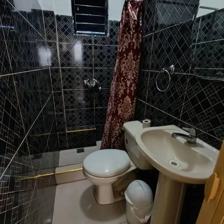 Casa de 2 habitaciones en venta en Cerro, La Habana