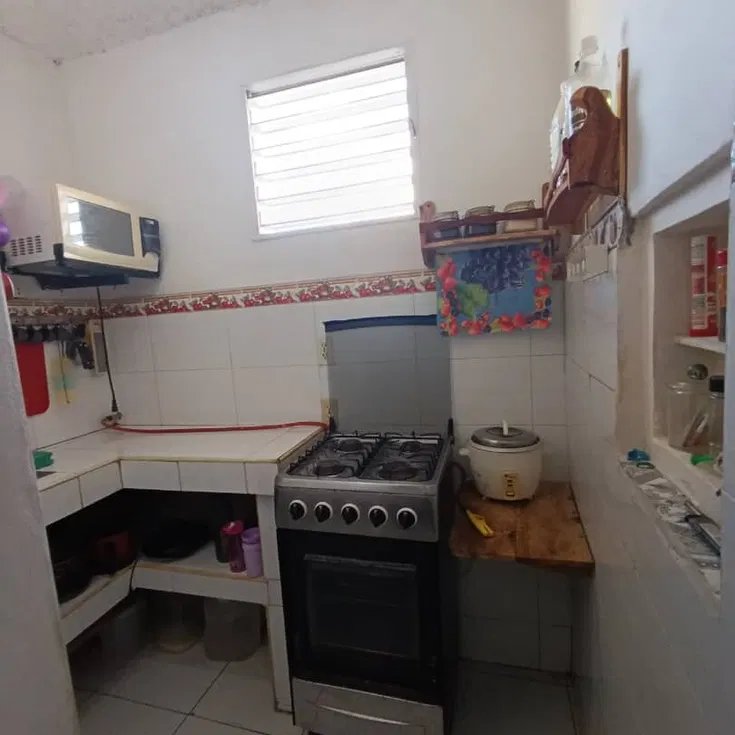Casa de 2 habitaciones en venta en Cerro, La Habana