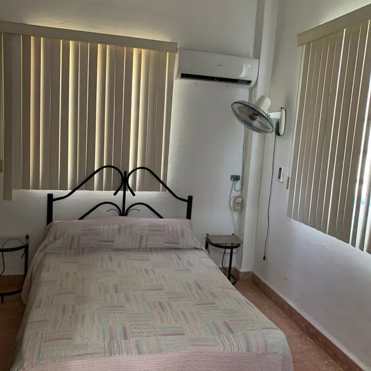 Apartamento de 1 habitación en venta en Miramar, Playa, La Habana