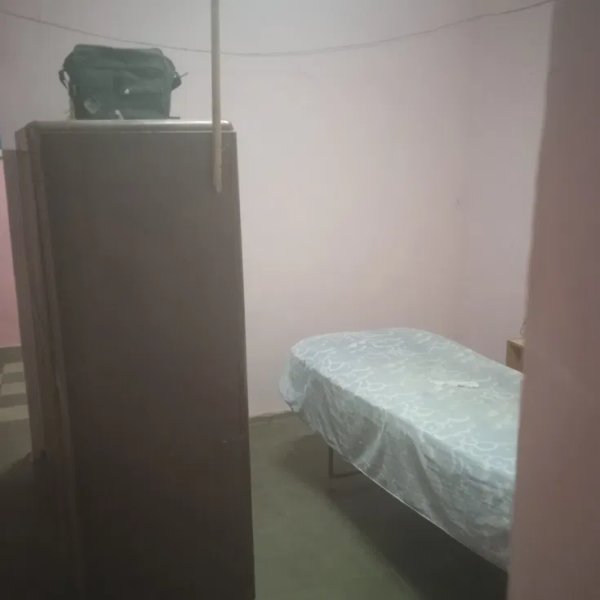 Biplanta de 4 habitaciones en venta en Santiago de las Vegas, Boyeros, La Habana - 5