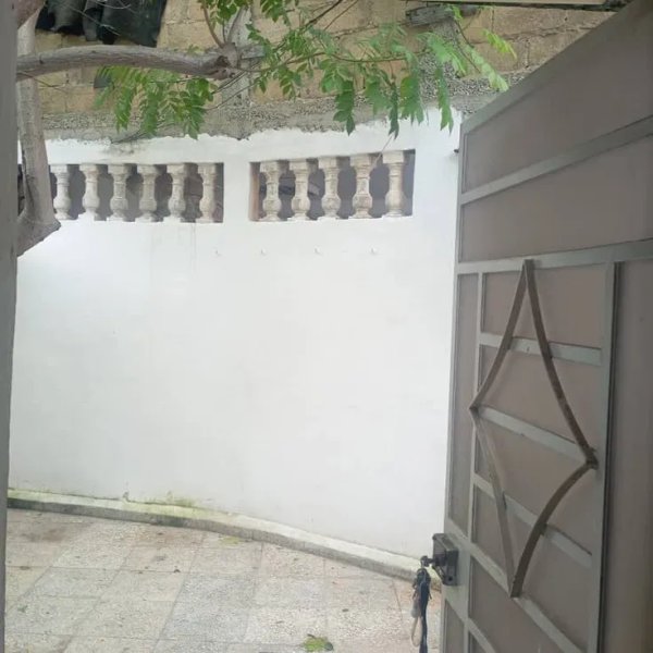 Casa de 2 habitaciones en venta en Cubanacán, Playa, La Habana - 8
