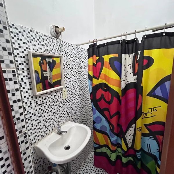 Casa de 4 habitaciones en venta en Centro Habana, La Habana - 4