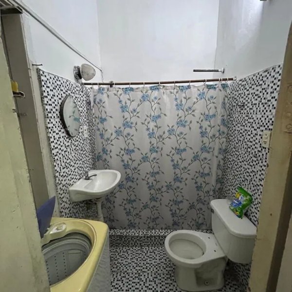 Casa de 4 habitaciones en venta en Centro Habana, La Habana - 6