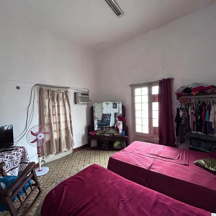 Casa de 4 habitaciones en venta en Centro Habana, La Habana
