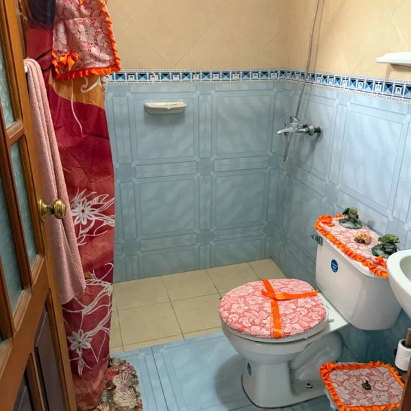 Duplex with 5 bedrooms for sale in Holguín - 8