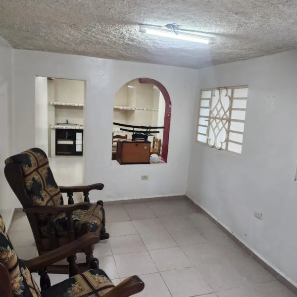 Apartamento de 2 habitaciones en venta en Los Sitios, Centro Habana, La Habana - 2