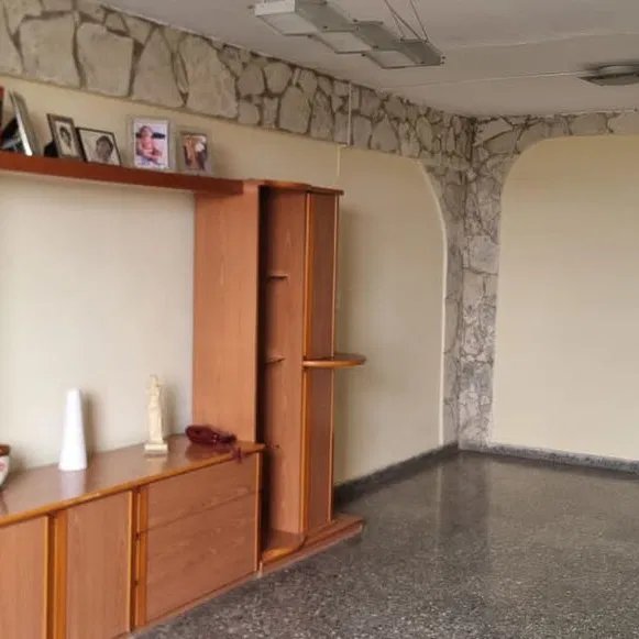 Apartment with 3 bedrooms for sale in Reparto Bahía, Habana del Este, La Habana - 2