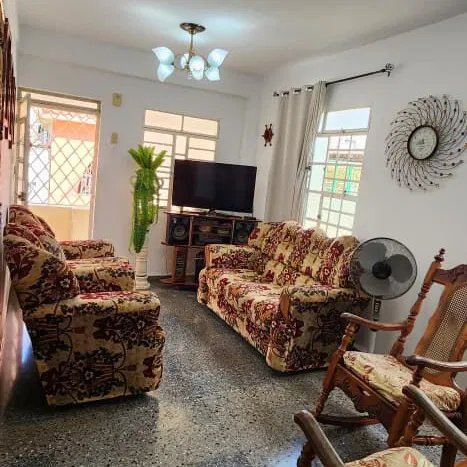 House with 2 bedrooms for sale in Marianao, La Habana