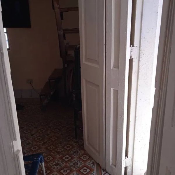 Casa de 3 habitaciones en venta en Centro Habana, La Habana - 4