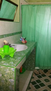Casa Independiente de 3 habitaciones en venta en Lotería, Cotorro, La Habana