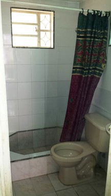 Casa Independiente de 3 habitaciones en venta en Lotería, Cotorro, La Habana
