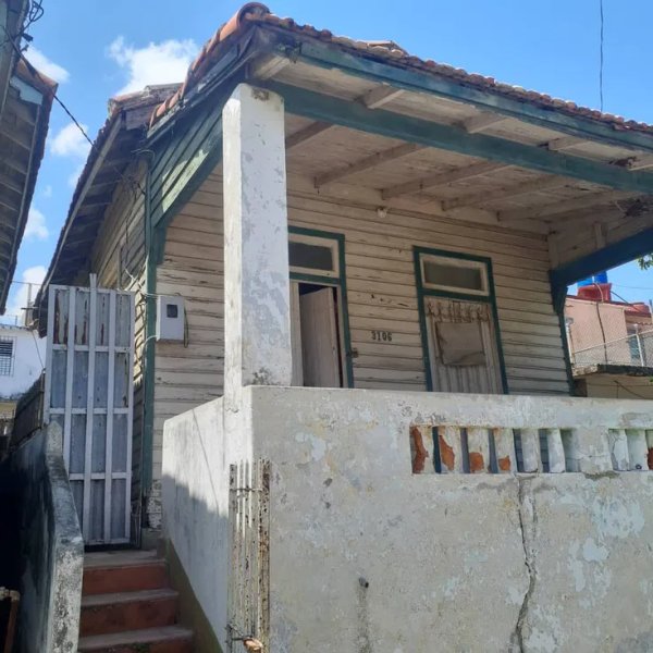 Casa de 2 habitaciones en venta en Ampliación Almendares, Playa, La Habana - 3