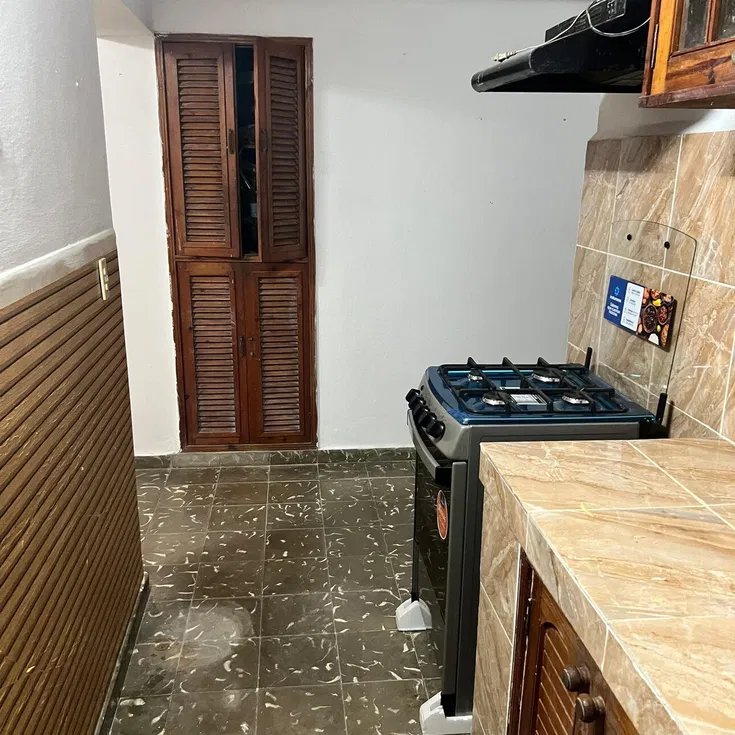 Apartamento de 3 habitaciones en venta en Camilo Cienfuegos, Habana del Este, La Habana
