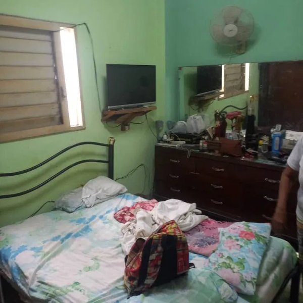 Biplanta de 2 habitaciones en venta en Naranjo, Guanabacoa, La Habana - 10