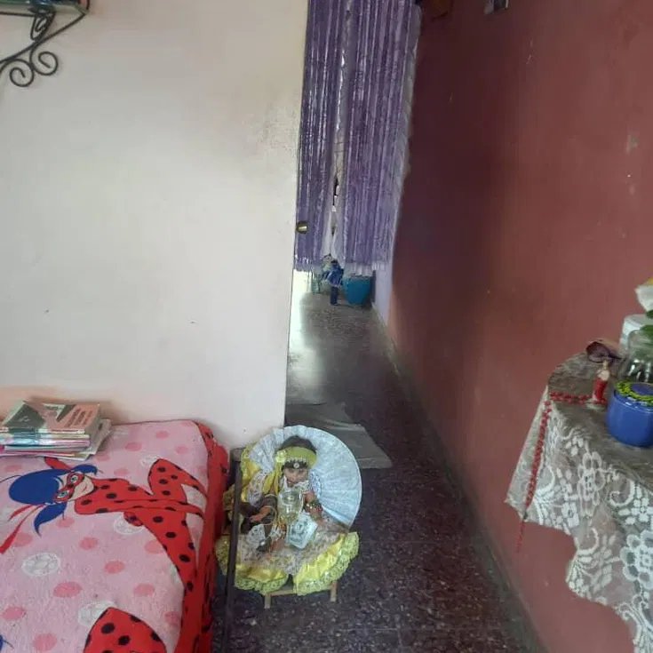 Duplex with 2 bedrooms for sale in Naranjo, Guanabacoa, La Habana