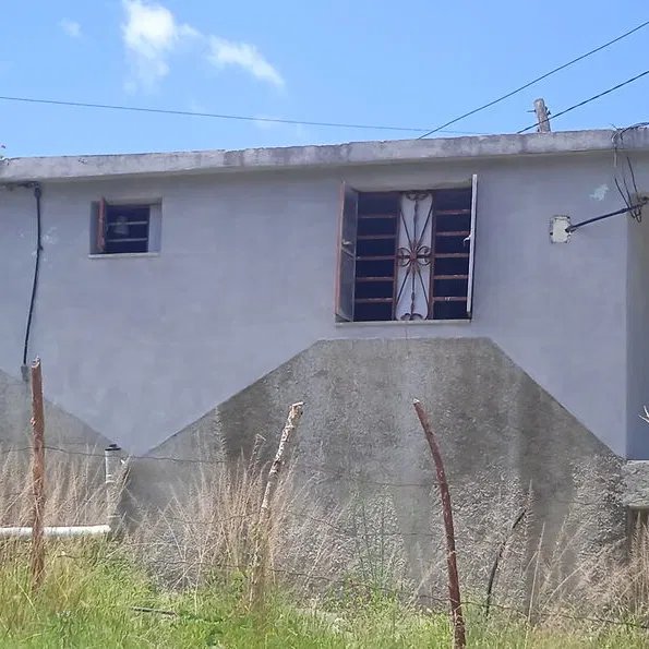 Casa de 2 habitaciones en venta en Veracruz, San Miguel del Padrón, La Habana
