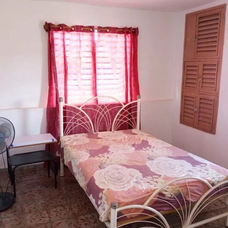 Casa de 3 habitaciones en venta en Manzanillo, Granma