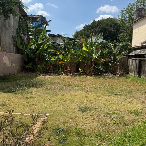 Casa Colonial de 5 habitaciones en venta en Marianao, La Habana