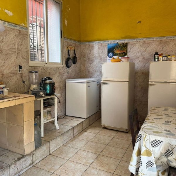 Casa Colonial de 5 habitaciones en venta en Marianao, La Habana - 2