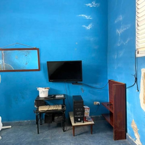 Casa Colonial de 5 habitaciones en venta en Marianao, La Habana - 8