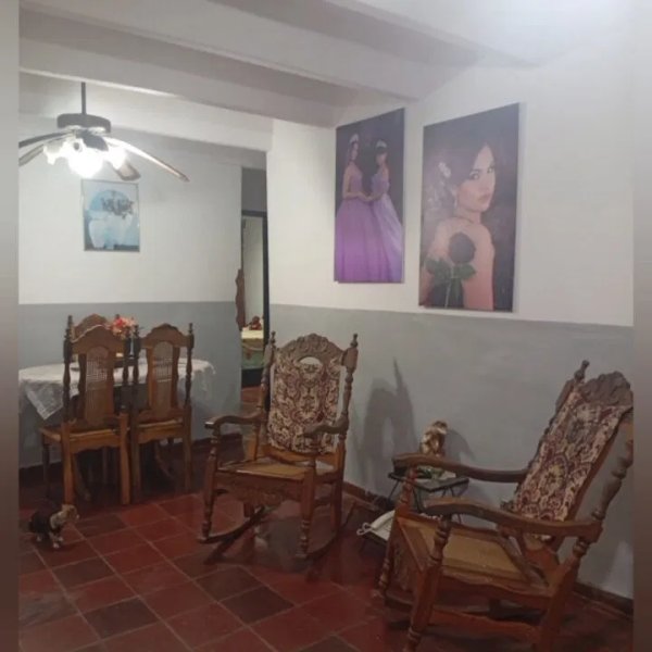 Apartamento de 3 habitaciones en venta en Habana del Este, La Habana - Miniatura 1