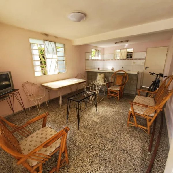 House with 2 bedrooms for sale in La Lisa, La Habana - 3