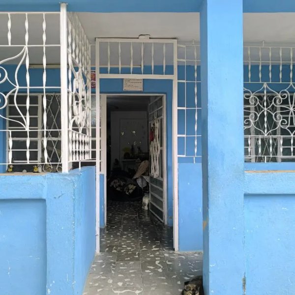 Biplanta de 3 habitaciones en venta en Santos Suárez, Diez de Octubre, La Habana