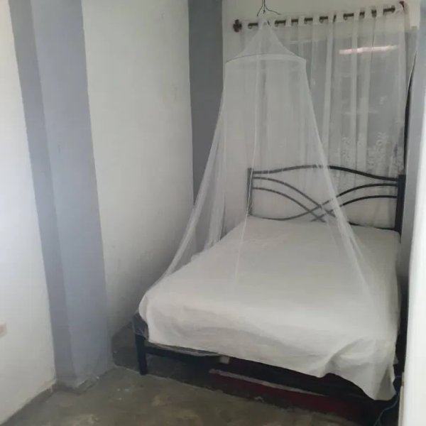 House with 2 bedrooms for sale in Boyeros, La Habana - 10