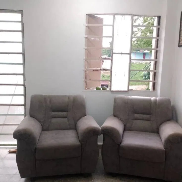 Casa de 2 habitaciones en venta en Las Cañas, Boyeros, La Habana