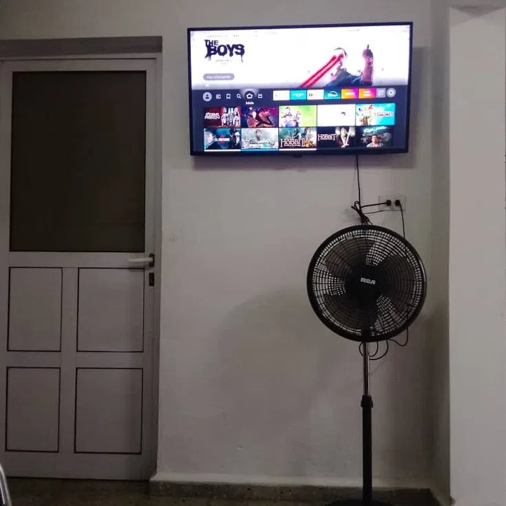Casa de 2 habitaciones en venta en Las Cañas, Boyeros, La Habana