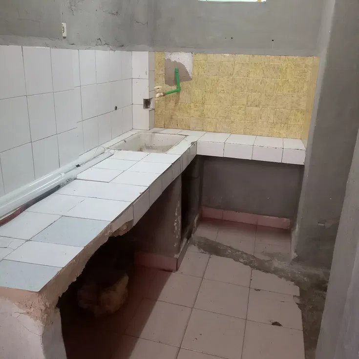 Casa de 1 habitación en venta en Centro Habana, La Habana