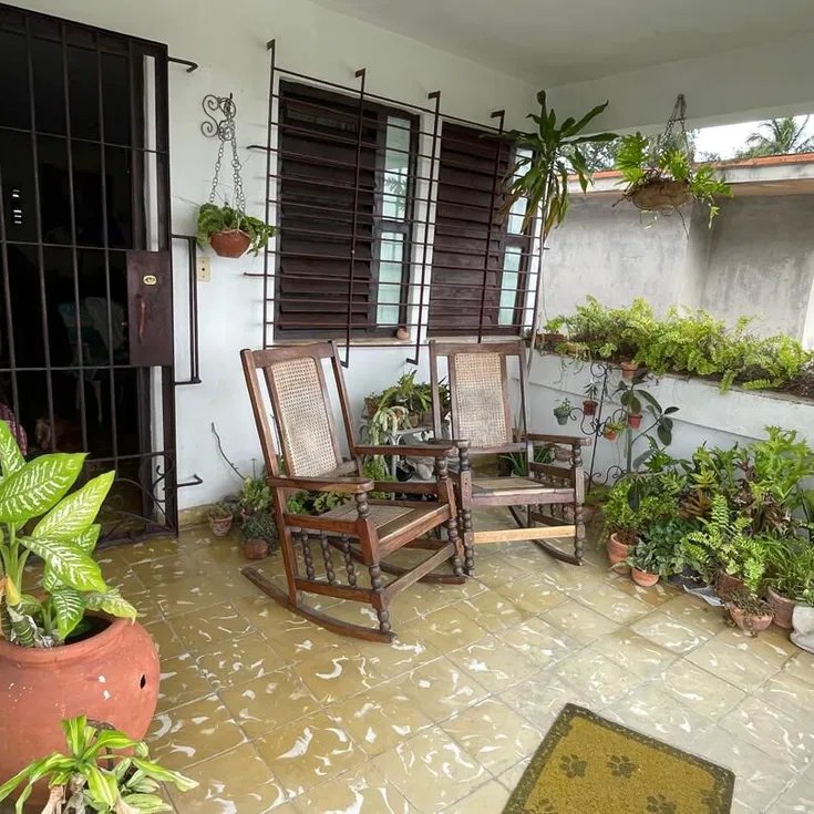 Biplanta de 3 habitaciones en permuta en Finlay, Marianao, La Habana