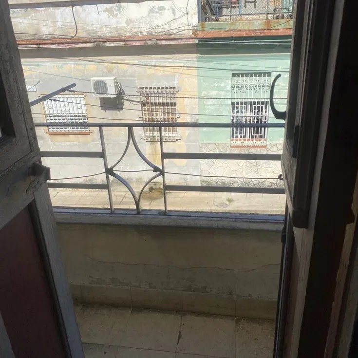 Apartamento de 2 habitaciones en venta en Cerro, La Habana