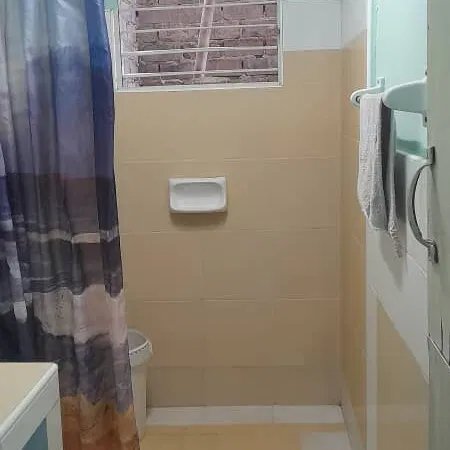 Biplanta de 3 habitaciones en venta en Playa, La Habana - 6