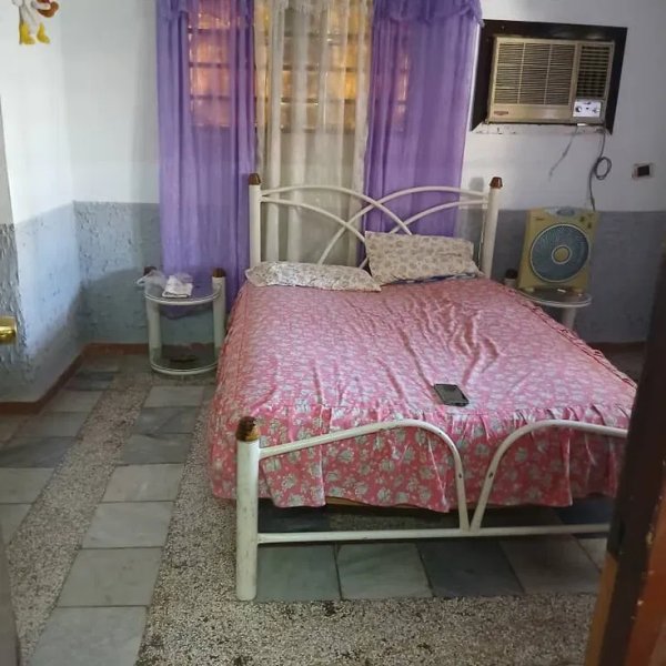 Casa de 5 habitaciones en venta en Los Pocitos, Marianao, La Habana - 4