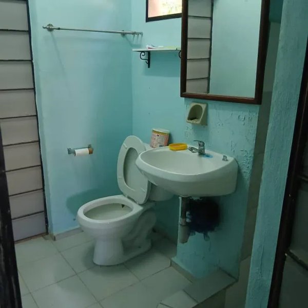 Casa de 5 habitaciones en venta en Los Pocitos, Marianao, La Habana - 8