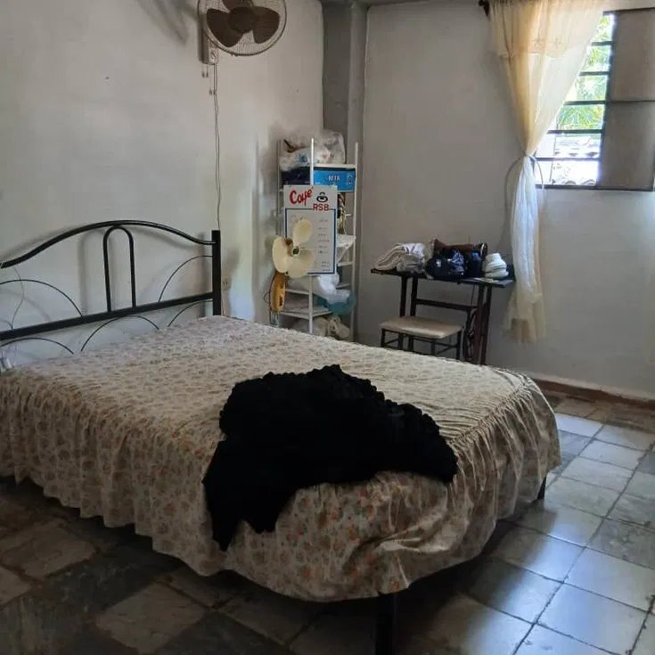 House with 5 bedrooms for sale in Los Pocitos, Marianao, La Habana