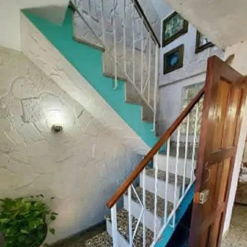 Biplanta de 4 habitaciones en venta en Playa, La Habana - 7