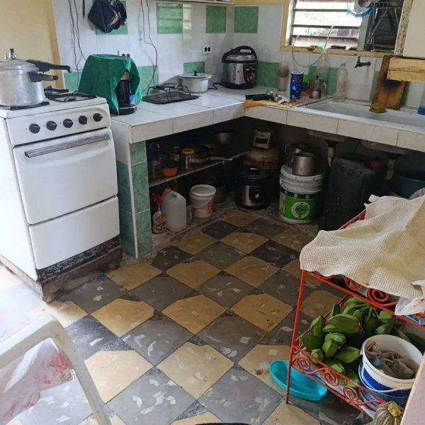 House with 2 bedrooms for sale in Guanabacoa, La Habana - 6